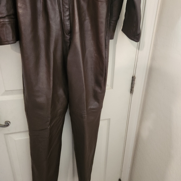 Vintage Dark brown Leather coat and pants set. - Picture 5 of 5